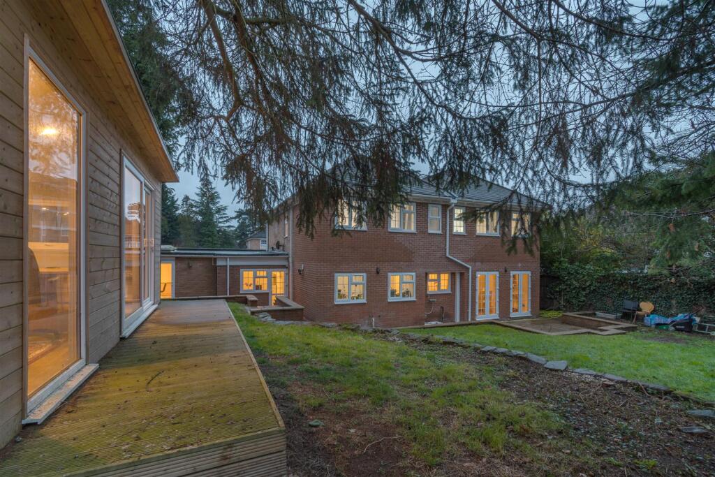 8544224-exterior02.jpg