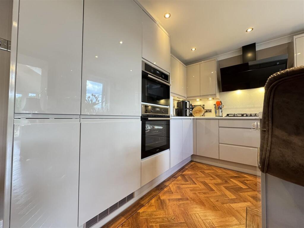 IMG_3882 (Large).JPG