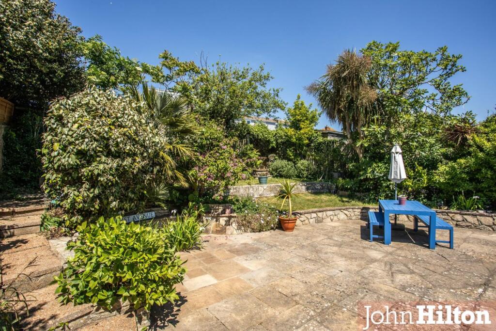 Oaklands Avenue14.jpg