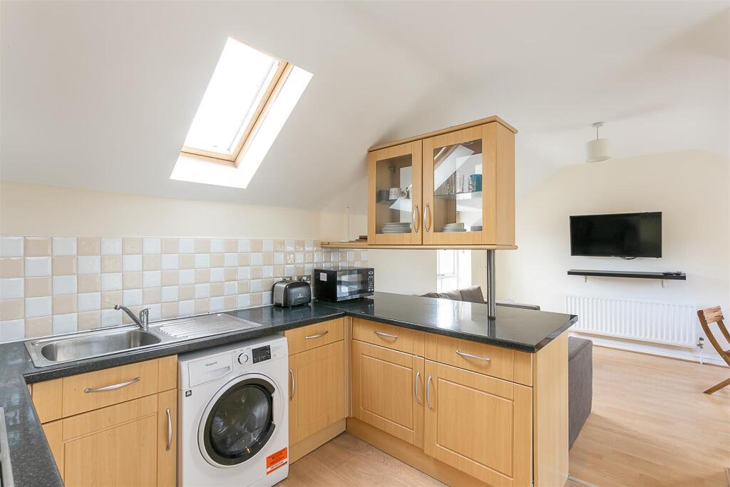 Open Plan Kitchen/Lounge