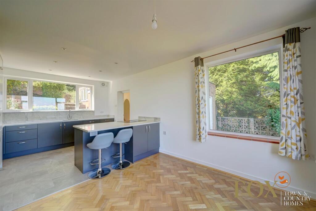 23 Queens Drive (10).jpg
