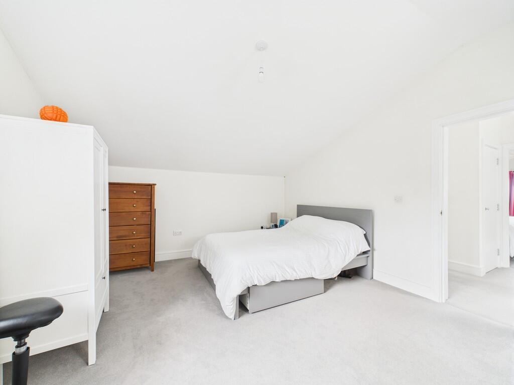 CAM02089G0-PR0509...