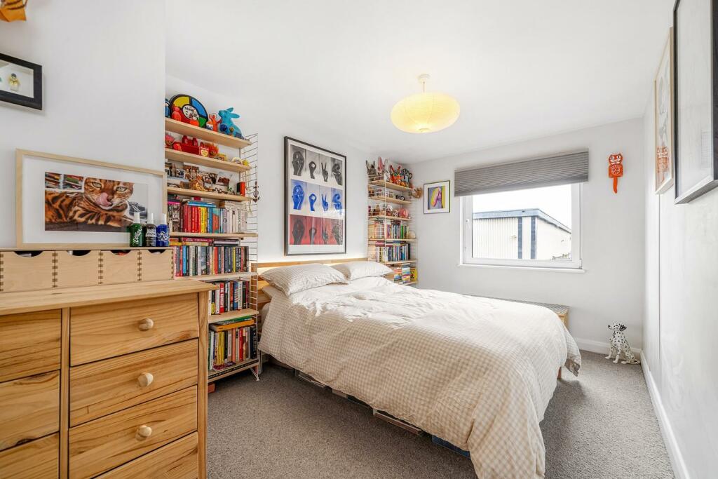 Principal Bedroom.jpg