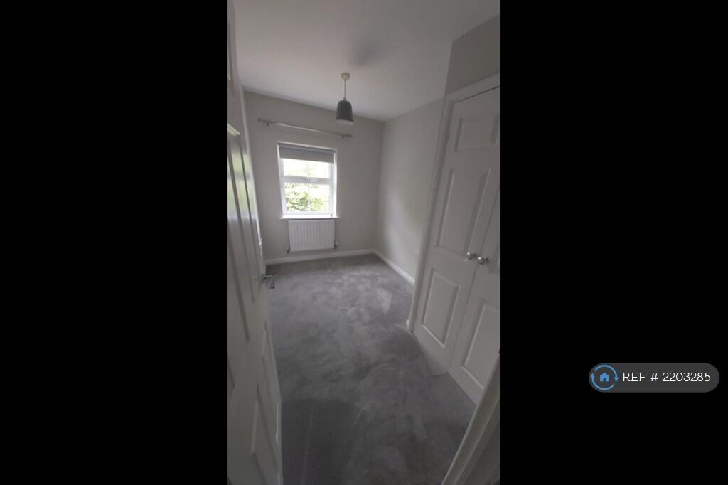 Single Bedroom