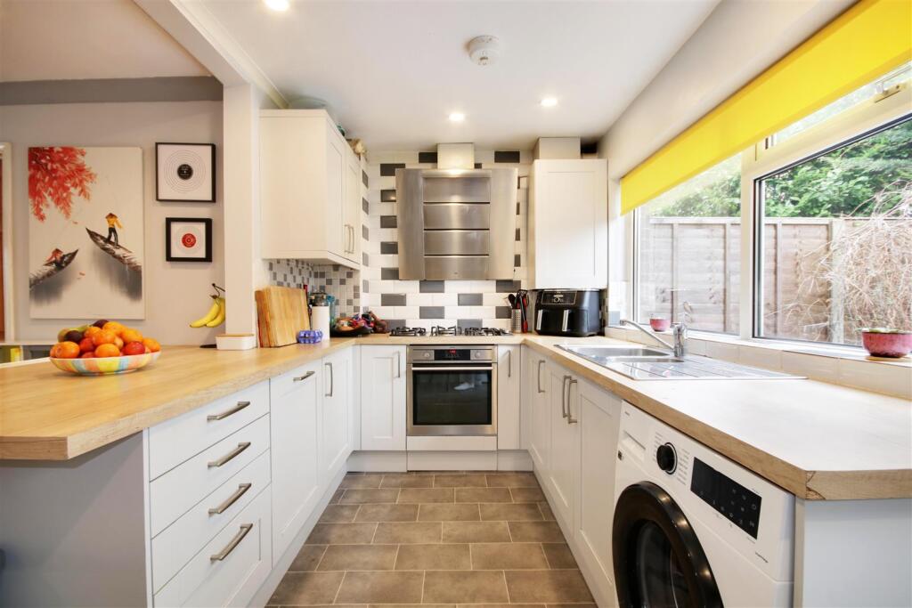 Gwynns Walk (12).jpg