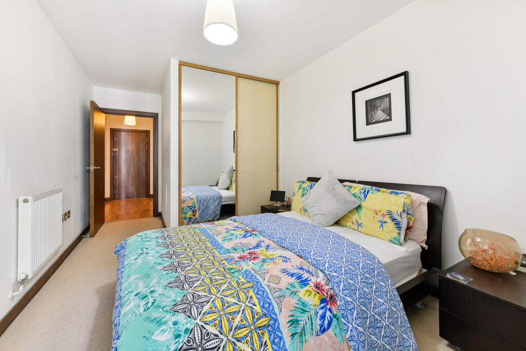 Vicentia Court, B...