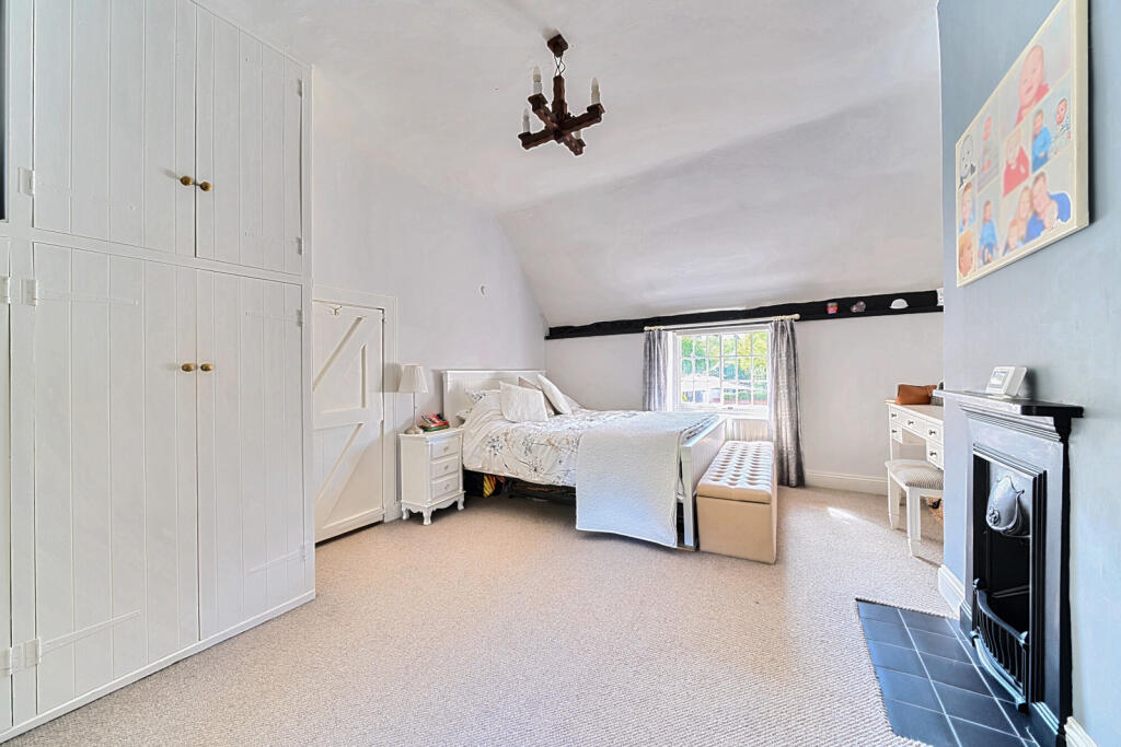 1341934-21-68bebb...