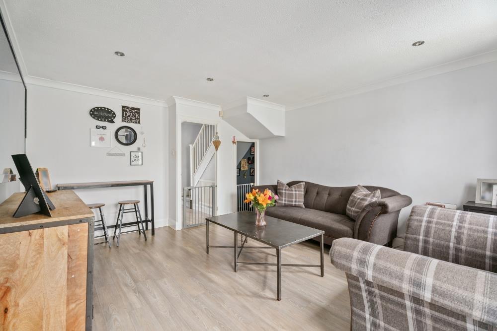 DSC06608-cb244c2f1d9b7d228665550d13114c3a - 800px.