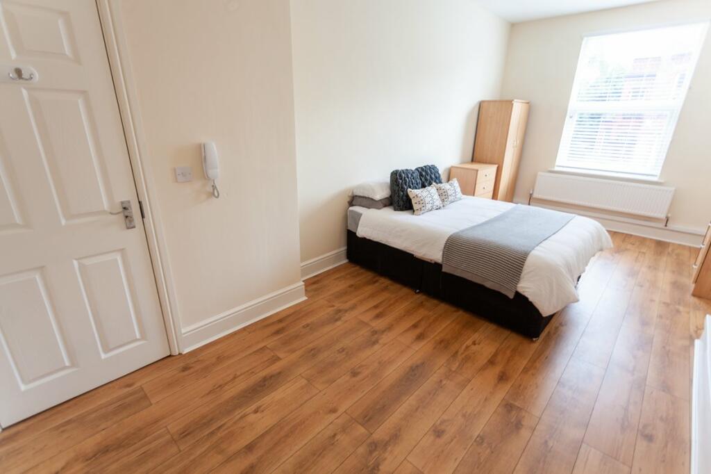 10 denman drive 6