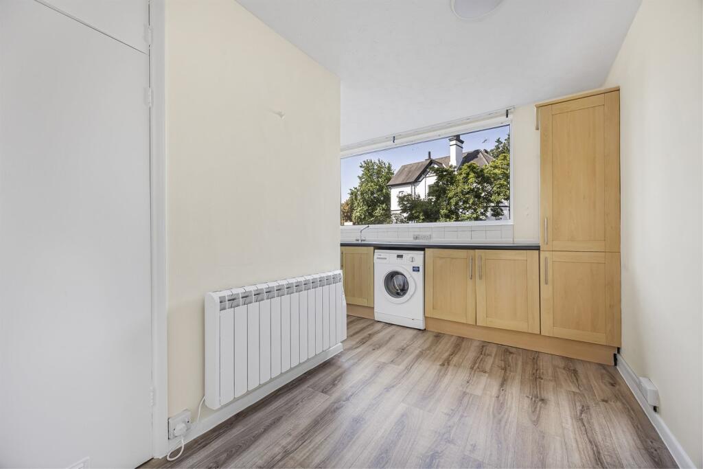 Kitchen/Breakfast Ro