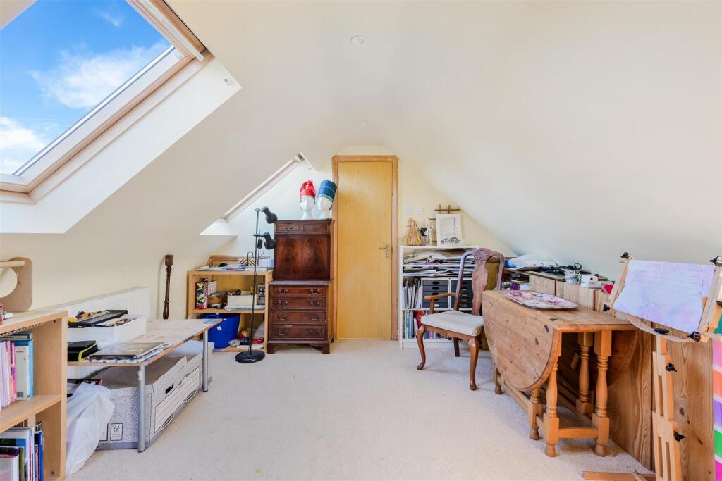 COMMONFIELD ROAD, 113 (8).jpg