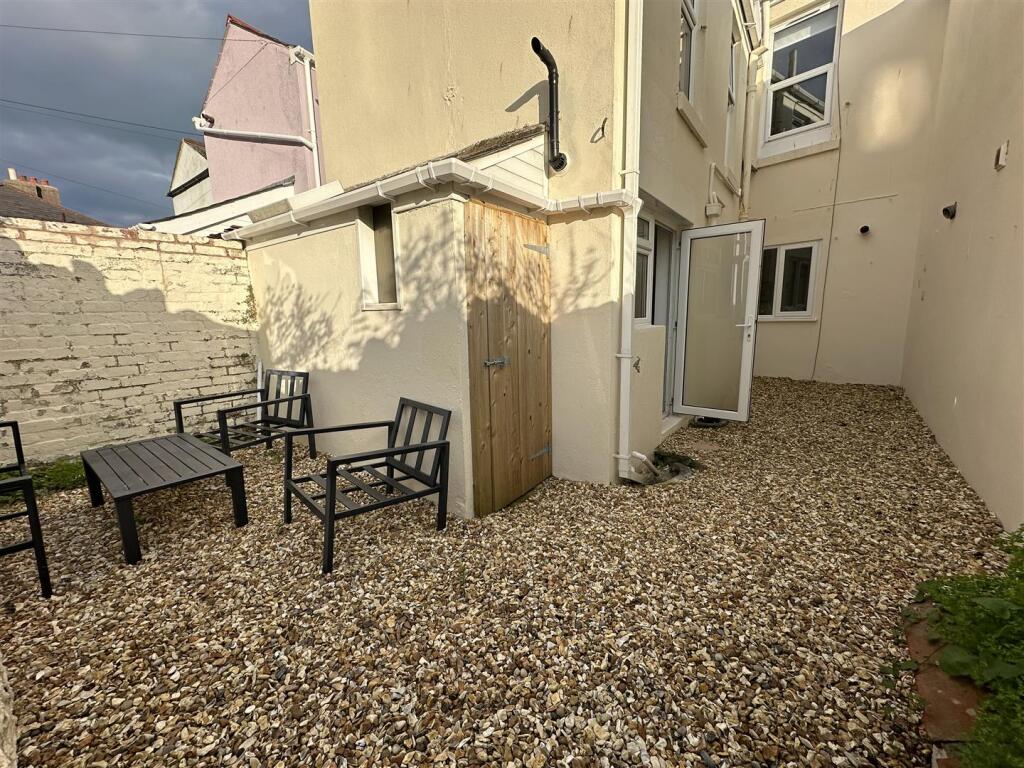 Rear Courtyard