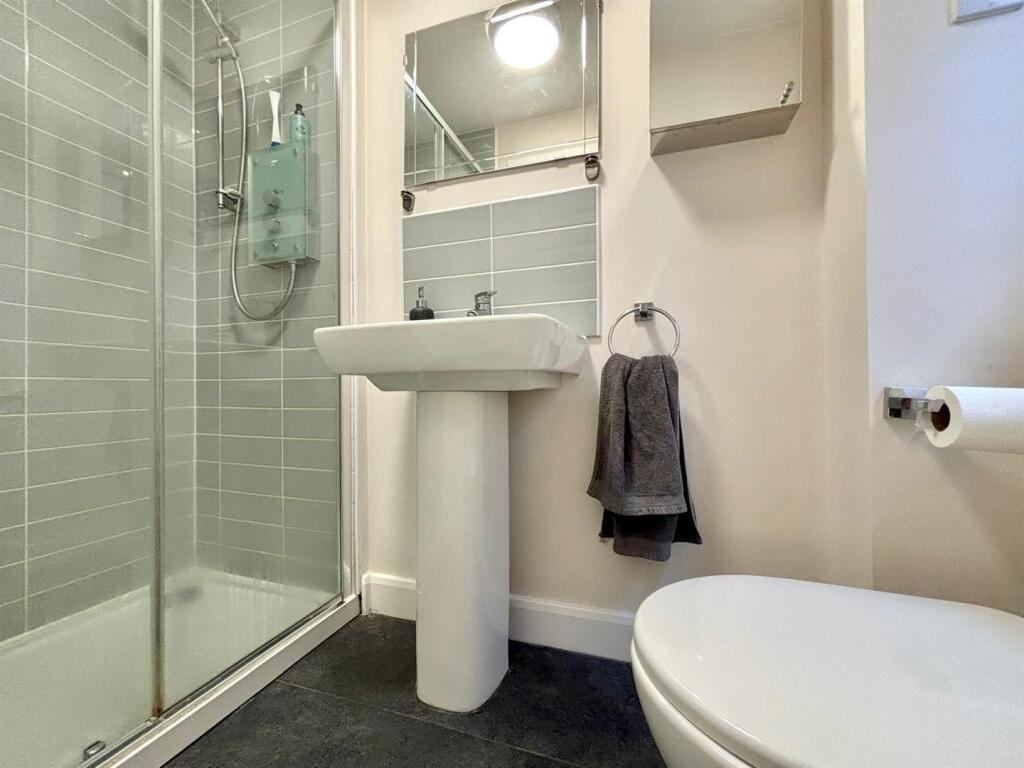 WhatsApp Image 2025-11-27 at 11.05.32_ffba4699.jpg