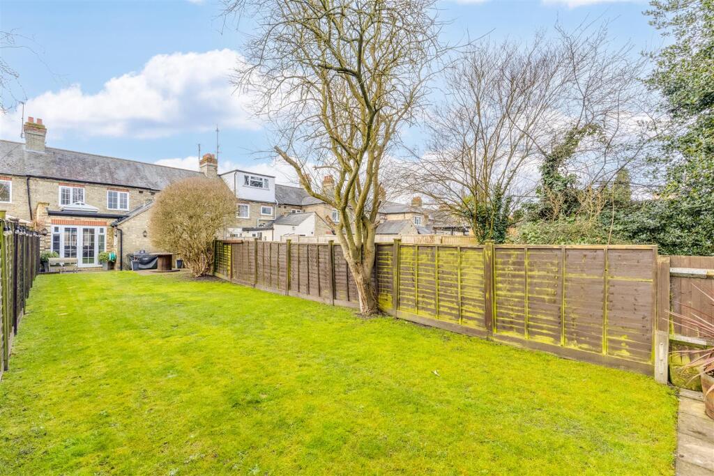 Icknield Way 18-30.jpg