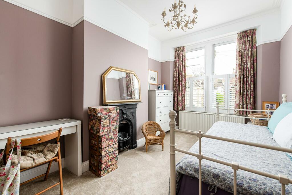 Bedroom5.jpg