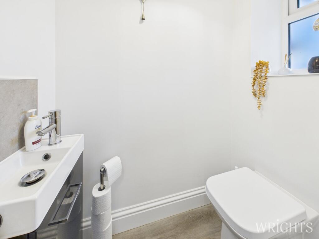 Ground Floor Cloakroom