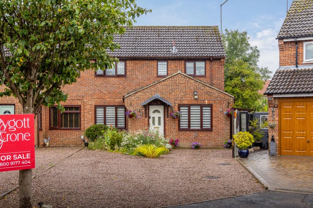 42 Pennyfield (Pinchbeck)-7