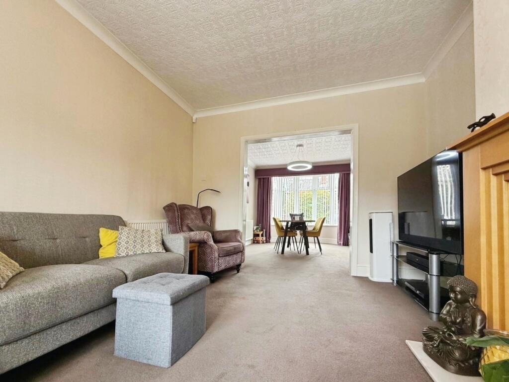 pbox-living_room-325206.jpg