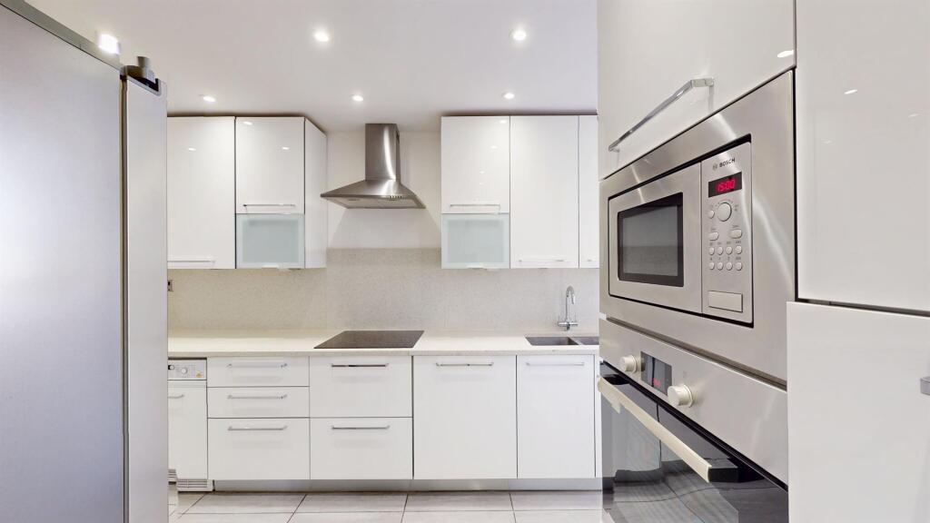 30CC.kitchen3.jpg
