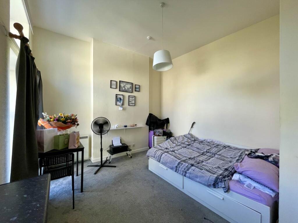 Lounge Kitchen Bedro