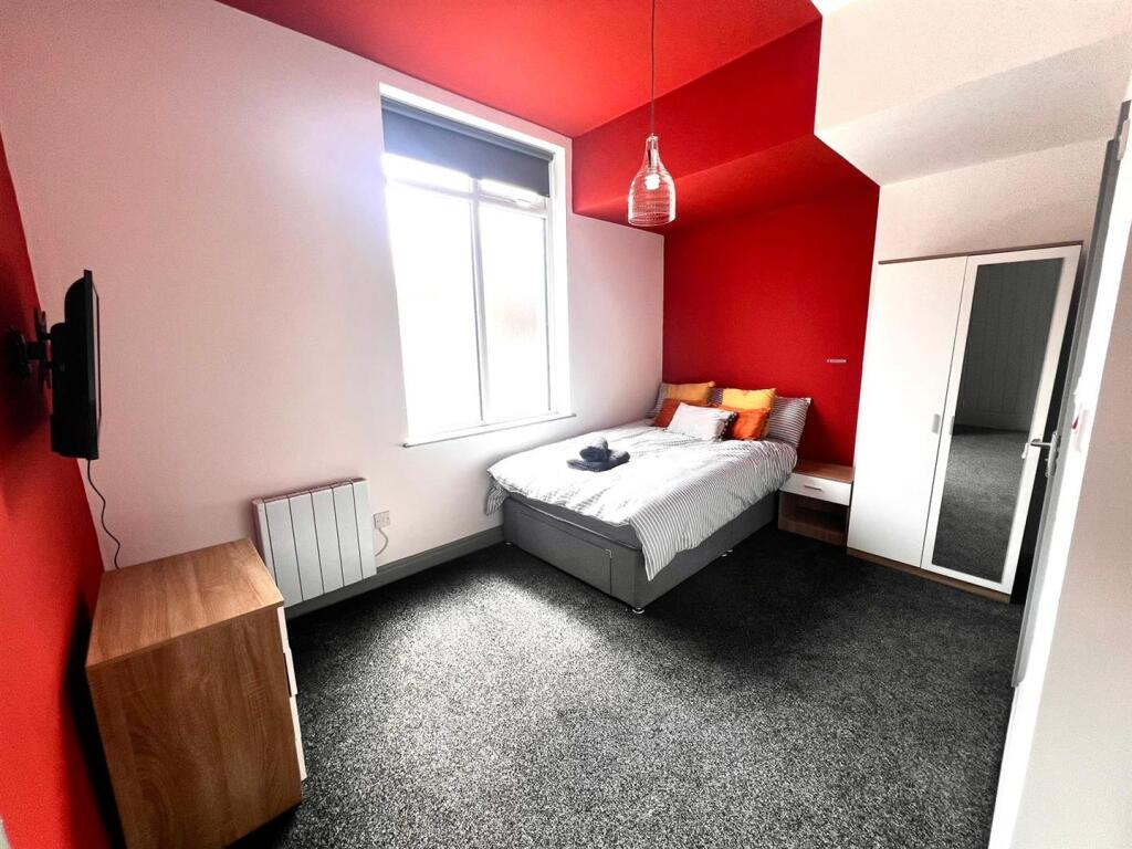 WhatsApp Image 2024-05-13 at 12.03.30.jpeg