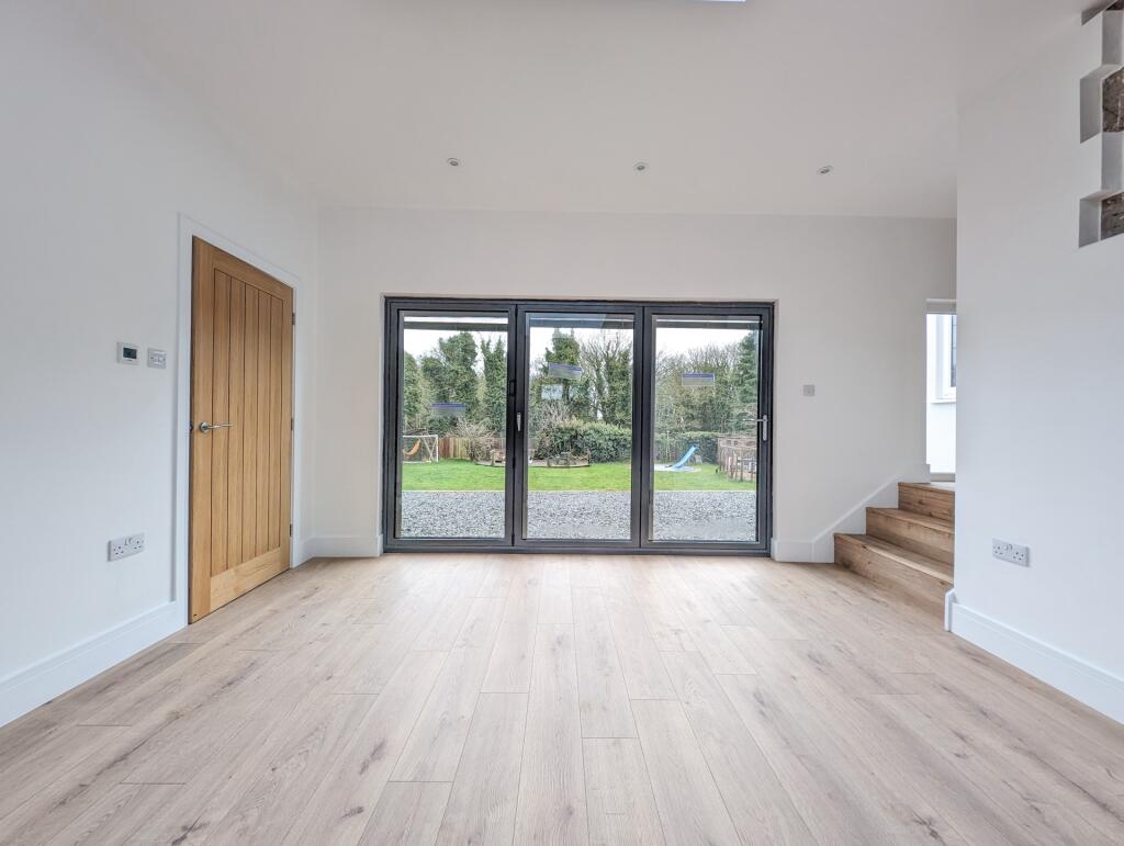 annexe main room