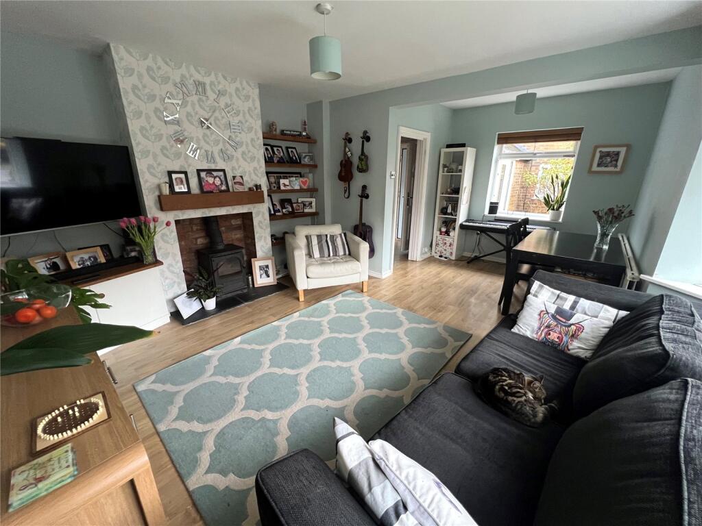 Lounge Dining Room