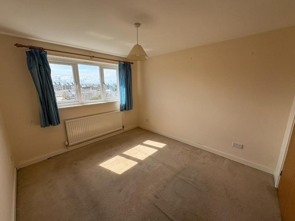 Bedroom 1.JPEG