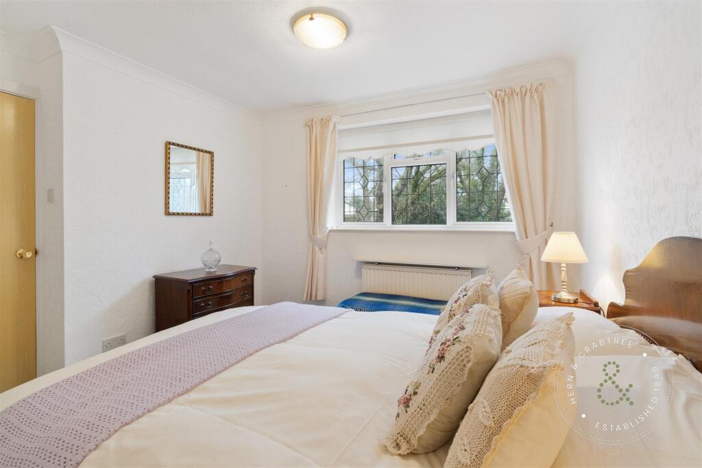 Norwood, Thornhill, HernCrabtree (18).jpg