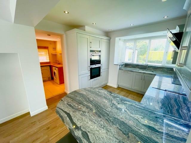 Kitchen/Utility