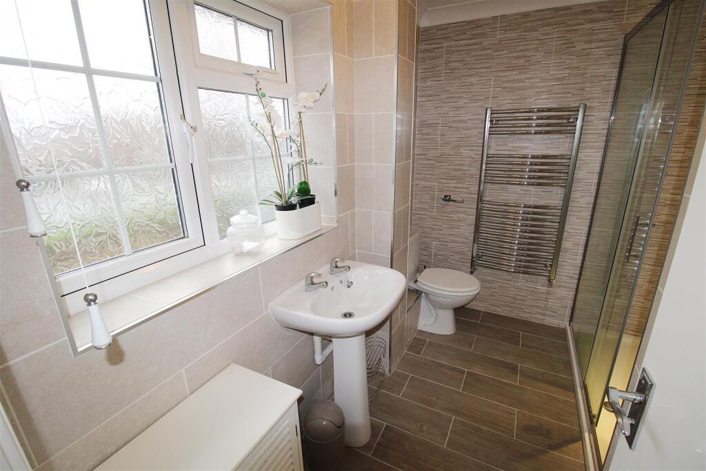 EnSuite Shower