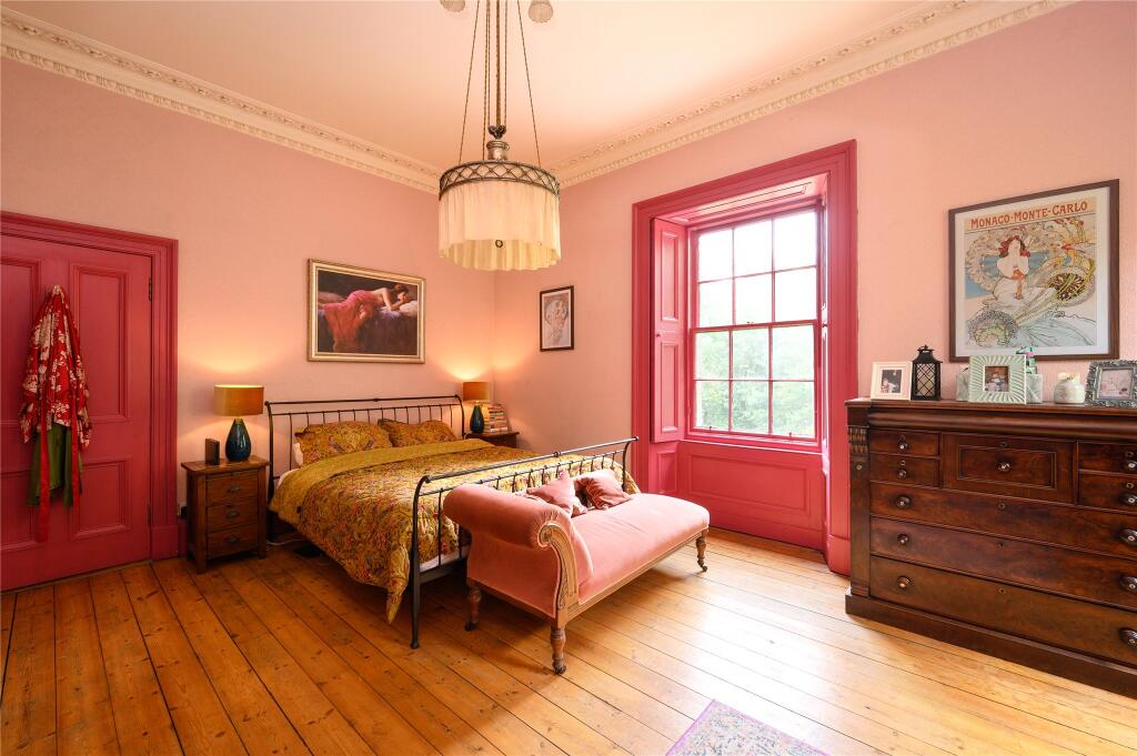 Principal Bedroom