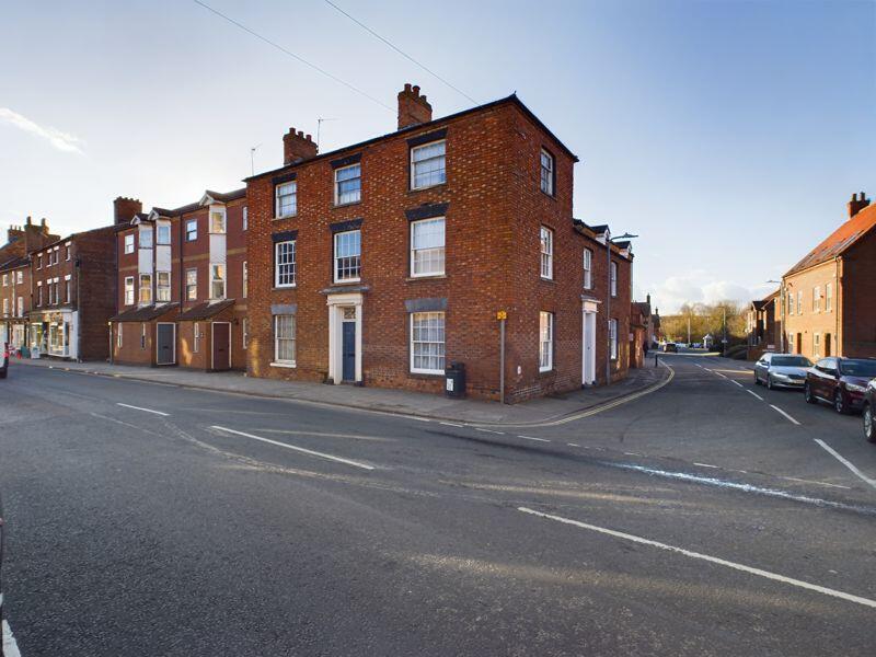 Flat 4, 21 North Street