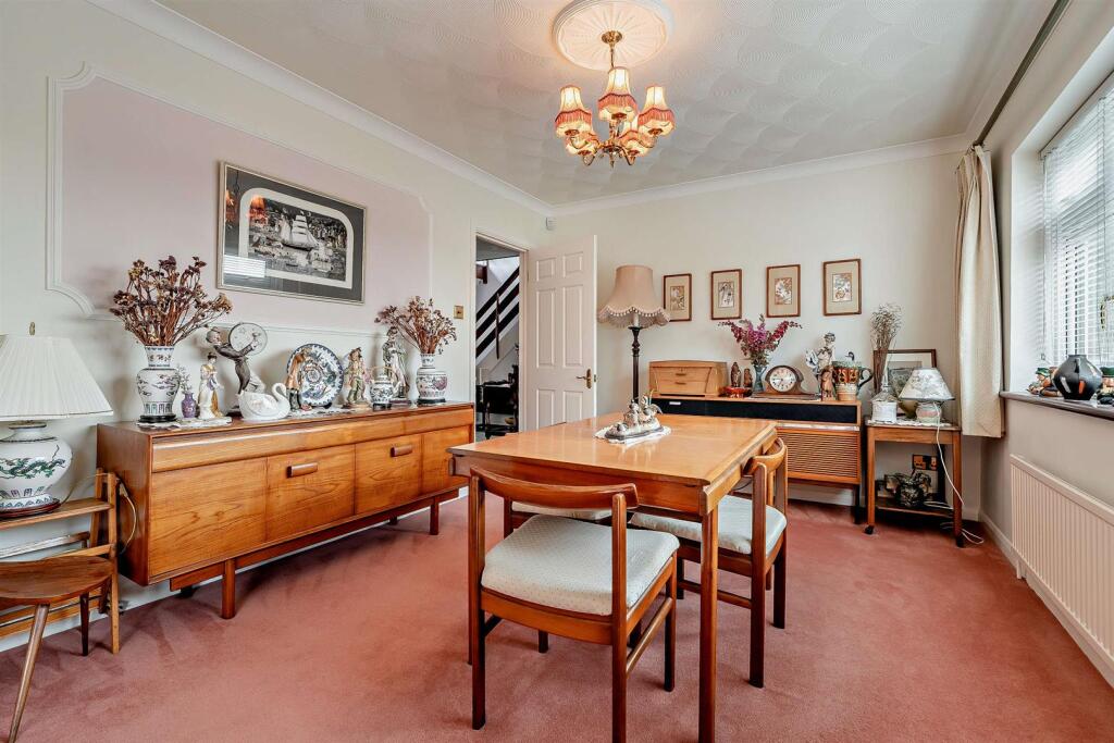 8639437-interior12-800.jpg
