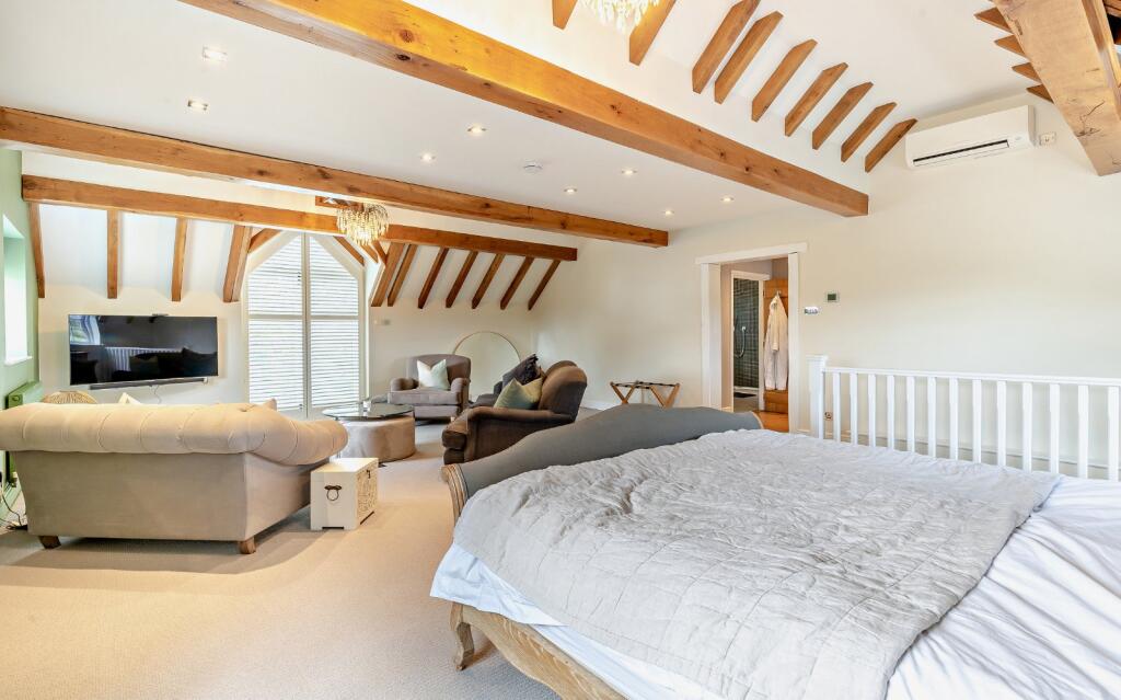 Principal Bedroom