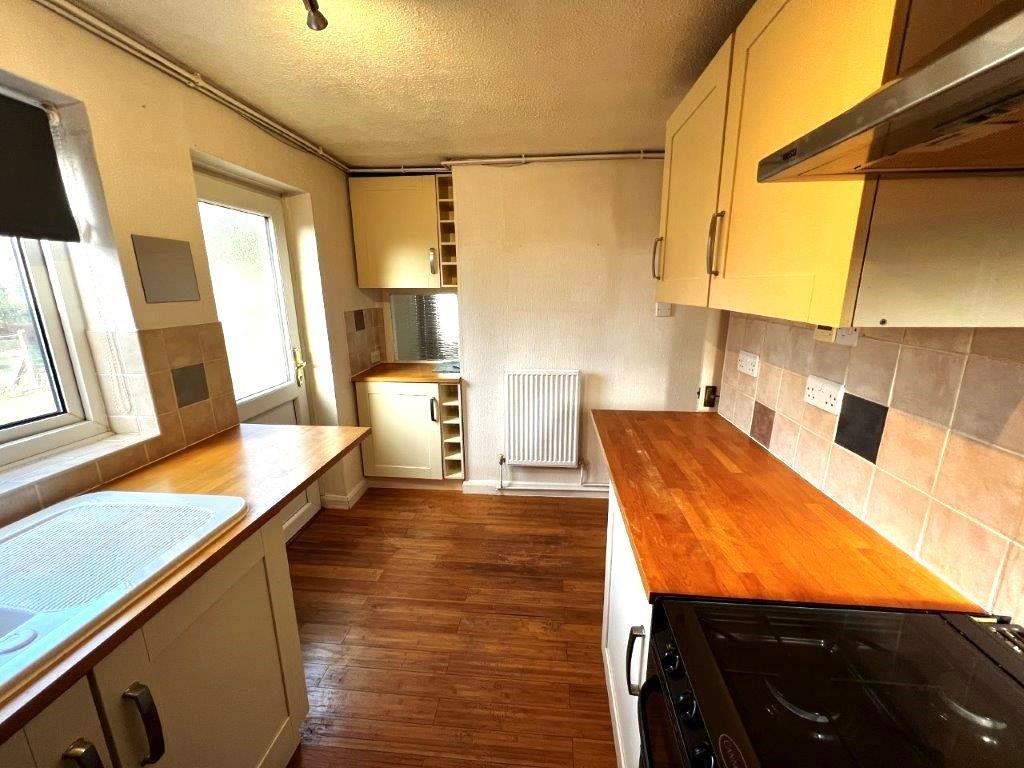 Kitchen1.jpg