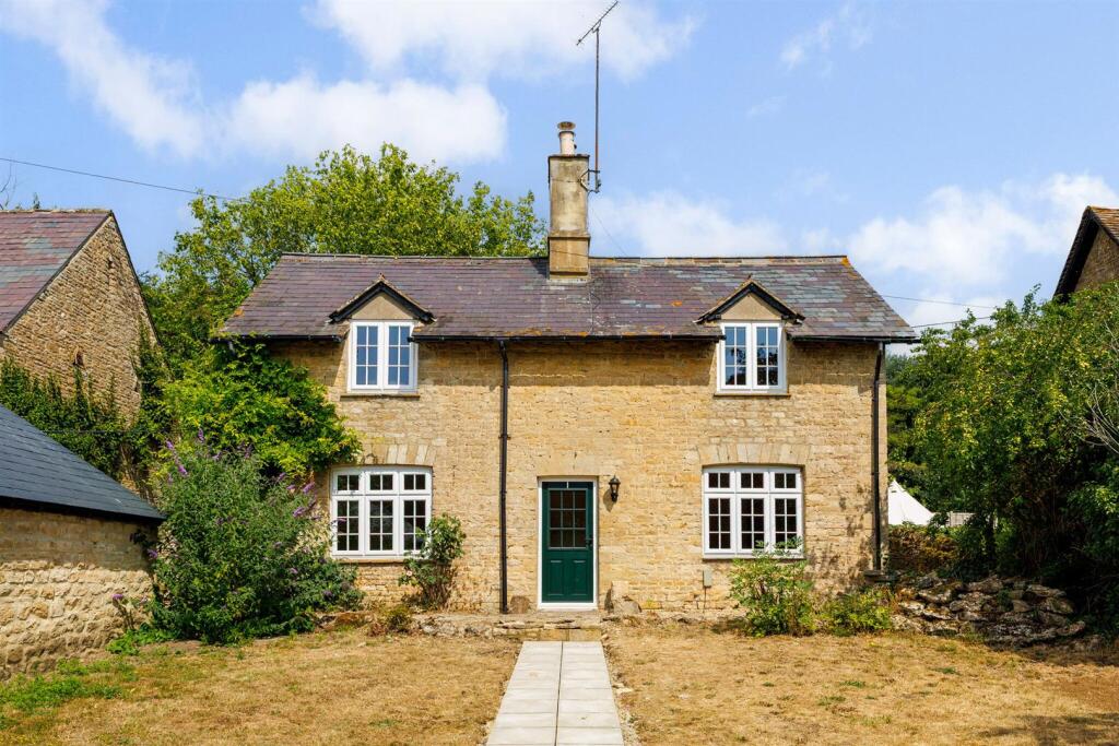 Dean, Chipping Norton