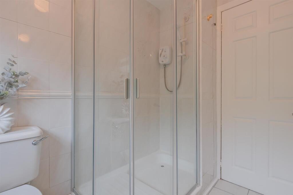 033-66 Morningside Road Newmains ML2 9QN.jpg