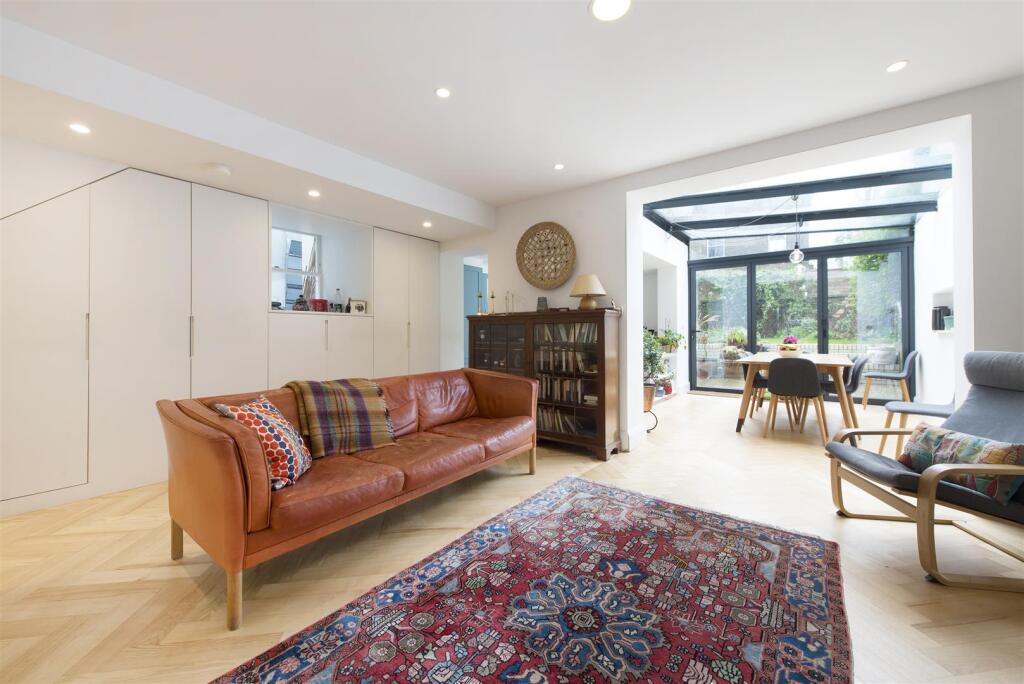 51456 Hi res (18).jpg