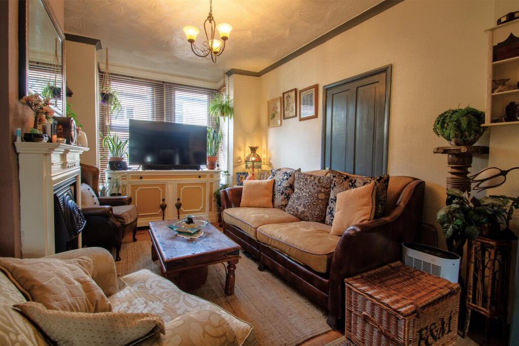 livingroom1.jpg