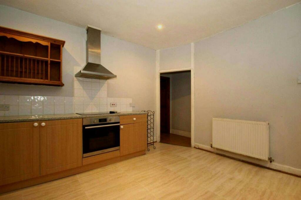 Breakfast Kitchen 2