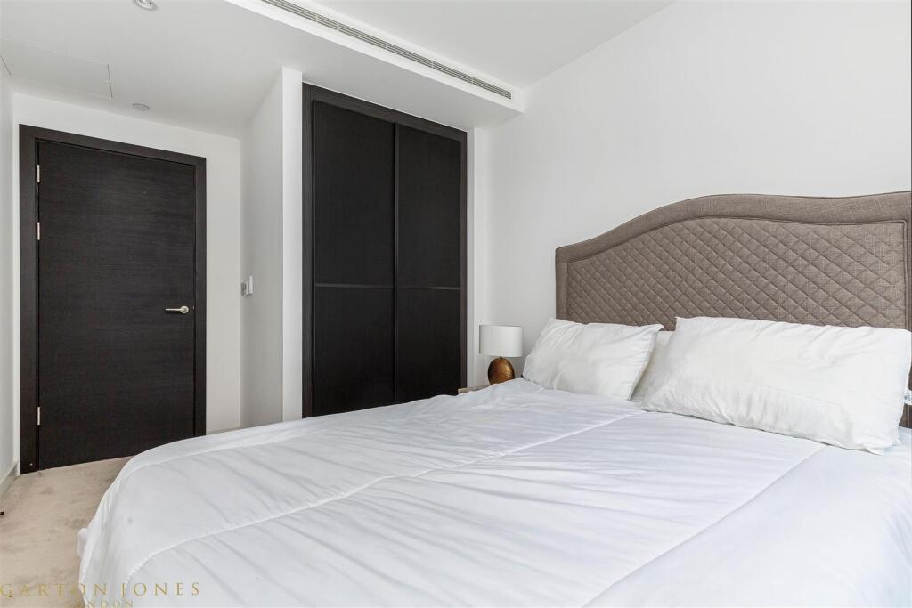 bedroom.jpg