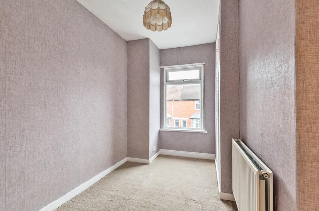 1329665-9-688341d05b758