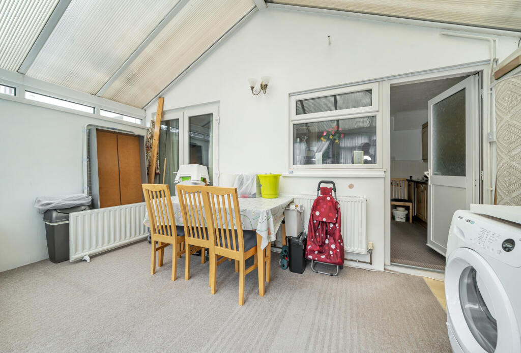 1321515-16-688248...