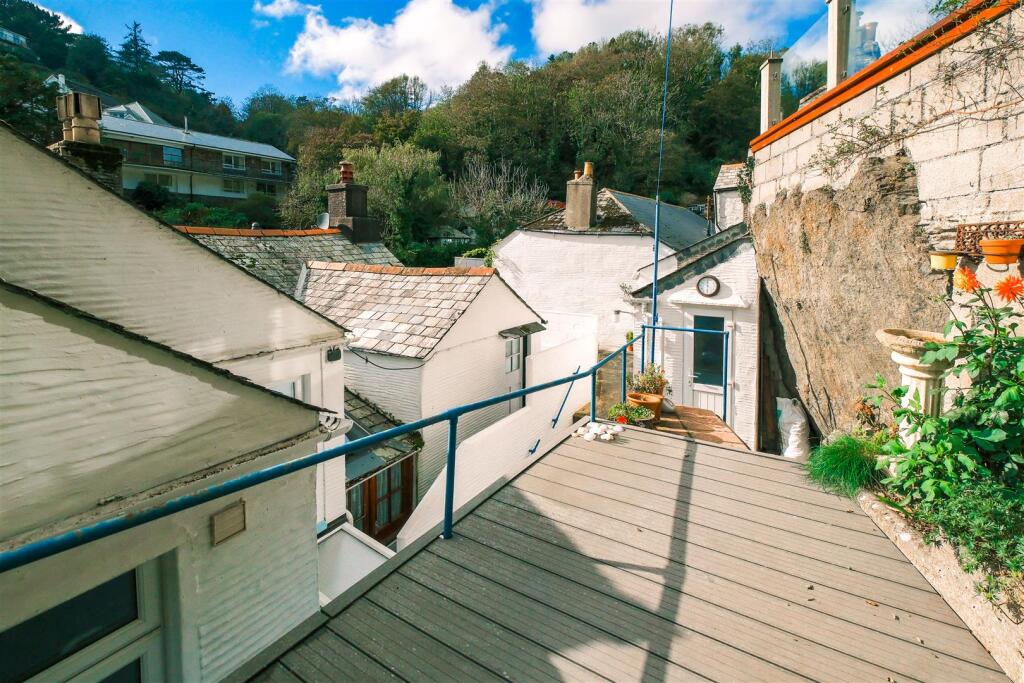 Parry Coombe Cottage PolperroParry Coombe Cottage 