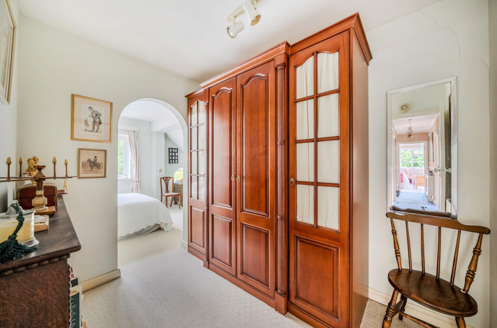 1385762-24-692da5...