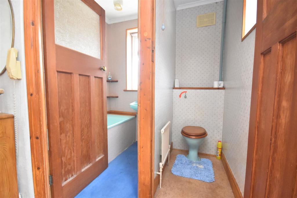 Bathroom &amp; Toilet.jpg
