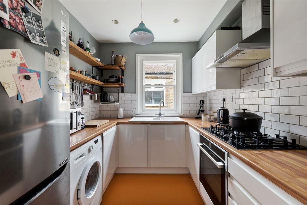 Carr Road E17