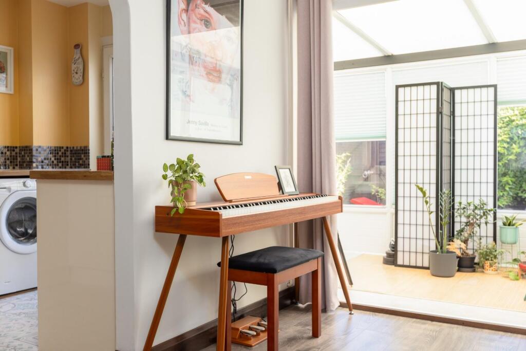 9 Cardill Close, BS13-31.jpg