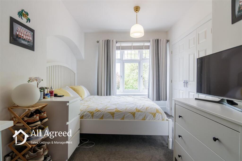 BEDROOM TWO